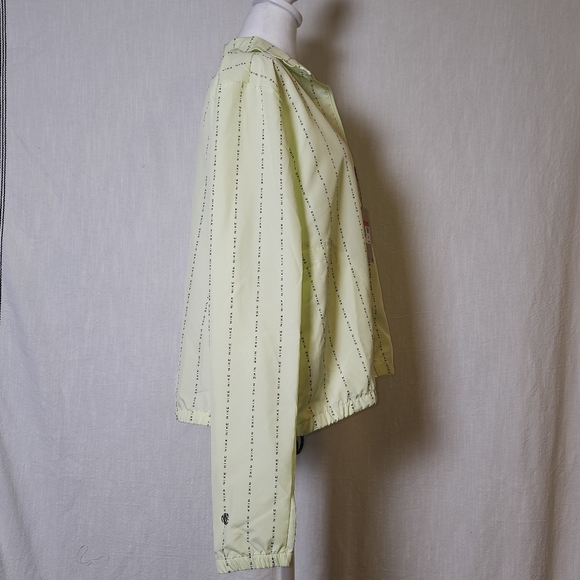 NWT Nike Dri-FIT Icon Clash Pinstripe Barely Volt Windrunner Zip Jacket LG $90 - Picture 3 of 14